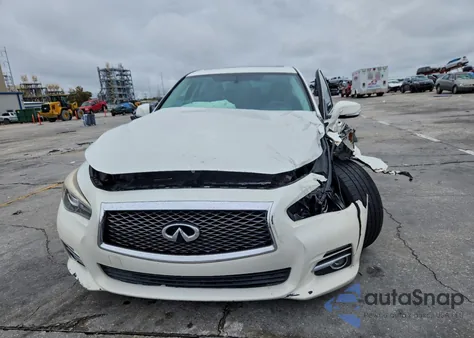 2014 Infiniti Q50 Base z USA, uszkodzony, nr VIN JN1BV7AP8EM677752